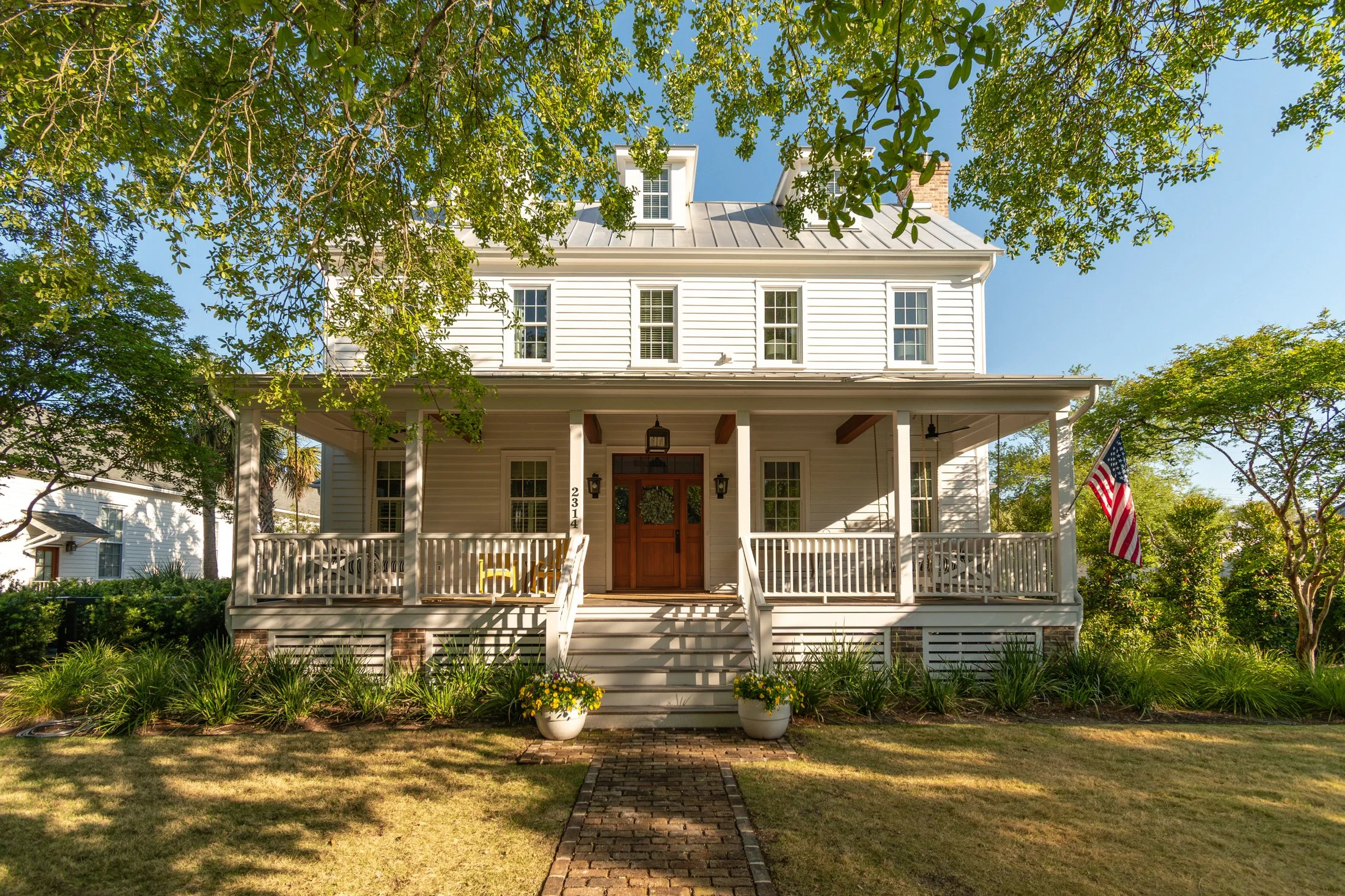 2702 BAYONNE — e e fava architects